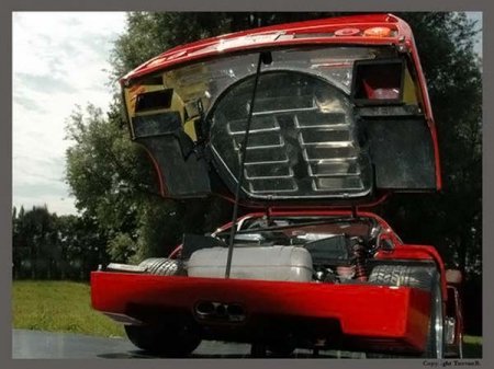 Точная копия Ferrari F40 в миниатюре (45 фото)