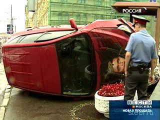 Думать уже не модно: Навигатор сказал "налево", она и поехала