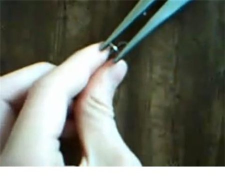 Как открыть замок подручными средствами