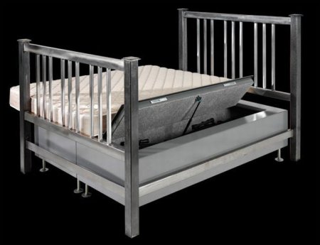 Кровать с сюрпризом (5 фото)