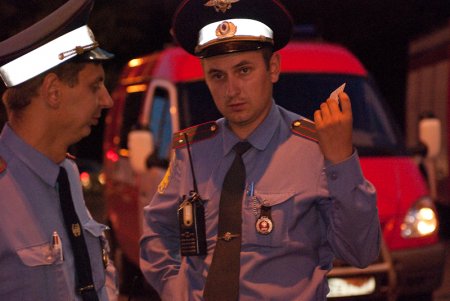 Пьяные ВДВшники протаранили вчера джип с семьёй (19 фото)