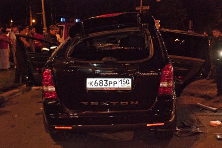 Пьяные ВДВшники протаранили вчера джип с семьёй (19 фото)