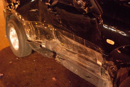 Пьяные ВДВшники протаранили вчера джип с семьёй (19 фото)