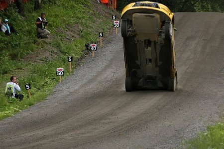 Полет 66 метров (6 фото)