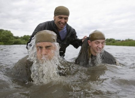 Беларусский "спецназ" (6 фото)