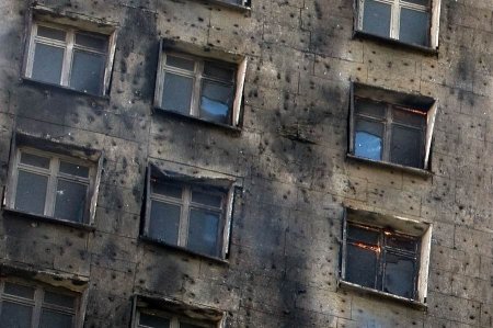 Как горят новые дома (20 фото)