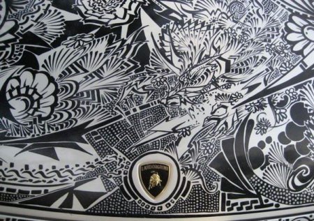 Разрисованный Ламборгини (4 фото)