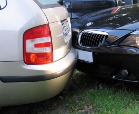 Уснул после аварии (10 фото)