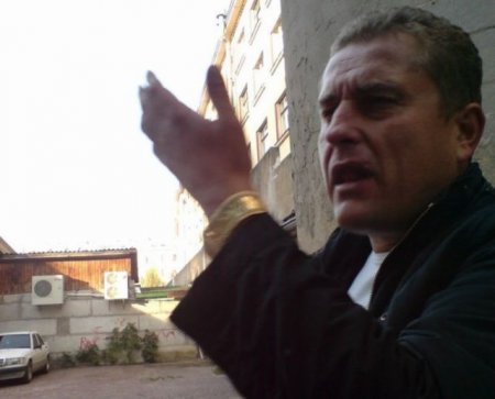 Уснул после аварии (10 фото)