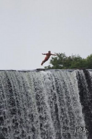 Рисковый парень (16 фото)