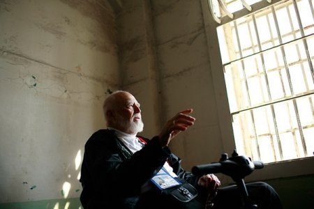 Знаменитой тюрьме Алькатрас (Alcatraz) 75 лет