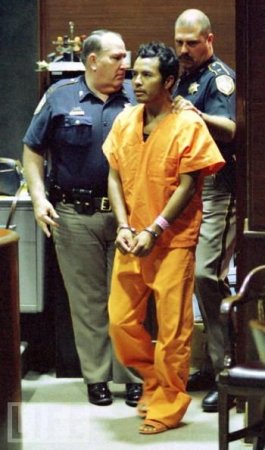 Лица серийных убийц (29 фото)