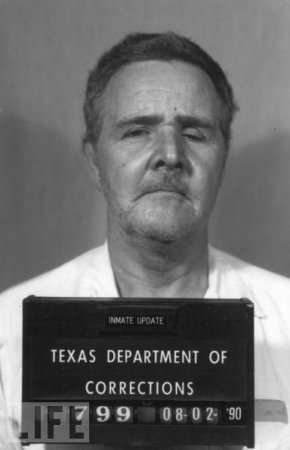 Лица серийных убийц (29 фото)