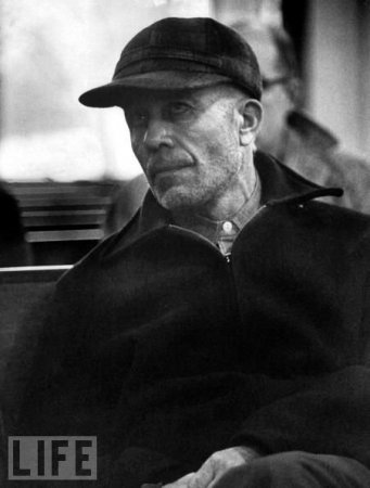 Лица серийных убийц (29 фото)