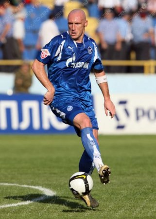 Футбольные клубы России провалили старт в Европе