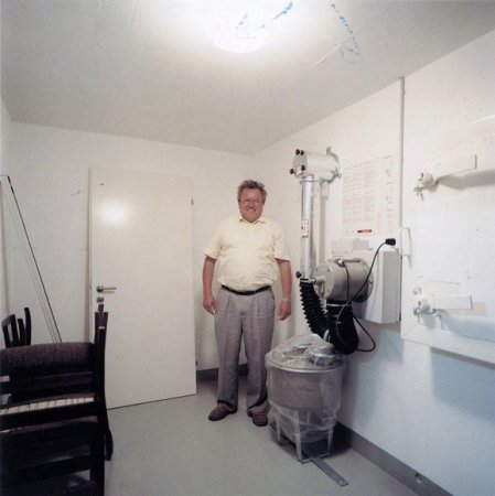 Личные бомбоубежища (19 фото)