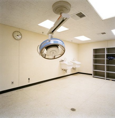 Личные бомбоубежища (19 фото)