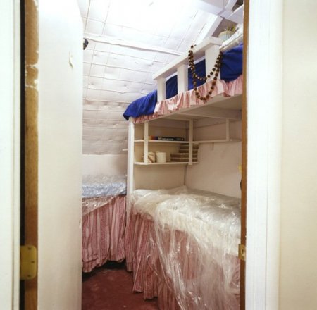 Личные бомбоубежища (19 фото)