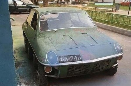 Неизвестная науке машина (5 фото)