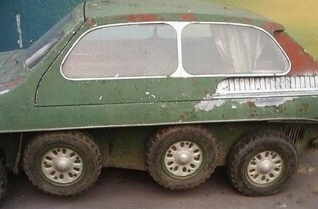 Неизвестная науке машина (5 фото)