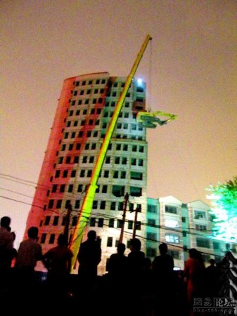 Разбор здания (9 фото)