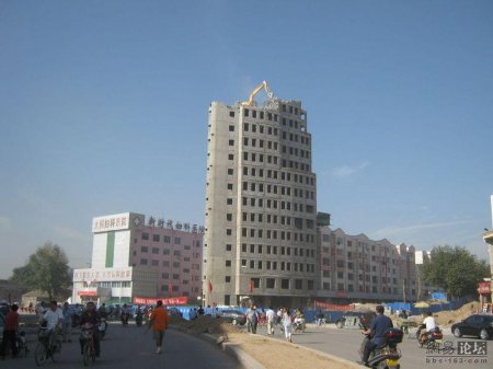 Разбор здания (9 фото)