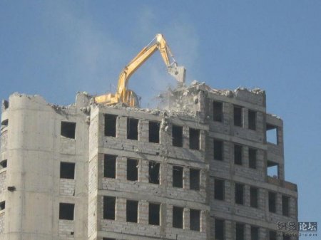 Разбор здания (9 фото)