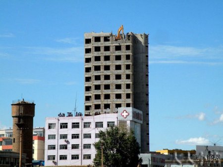 Разбор здания (9 фото)