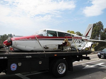 Хорошо приземлился (10 фото)