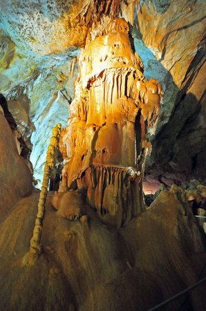 Мраморная пещера в Крыму (23 фото)