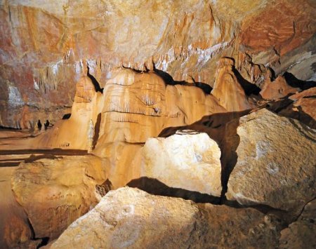 Мраморная пещера в Крыму (23 фото)