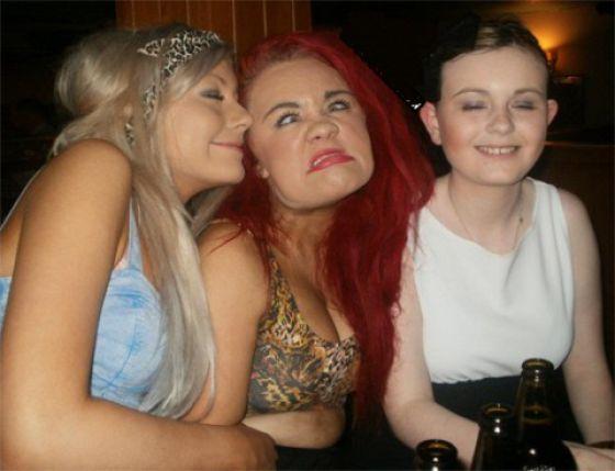 Антисексуальные девушки (29 фото)