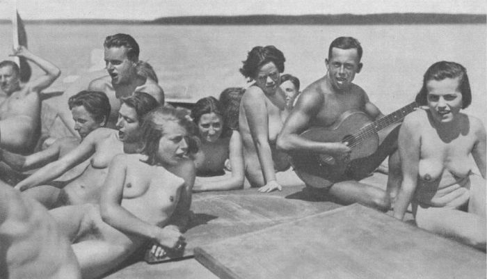 Эротические фотографии Третьего Рейха