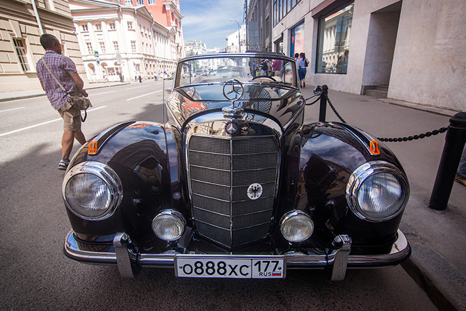 Красивые ретро-автомобили на L.U.C Chopard Classic Weekend Rally (50 фото)