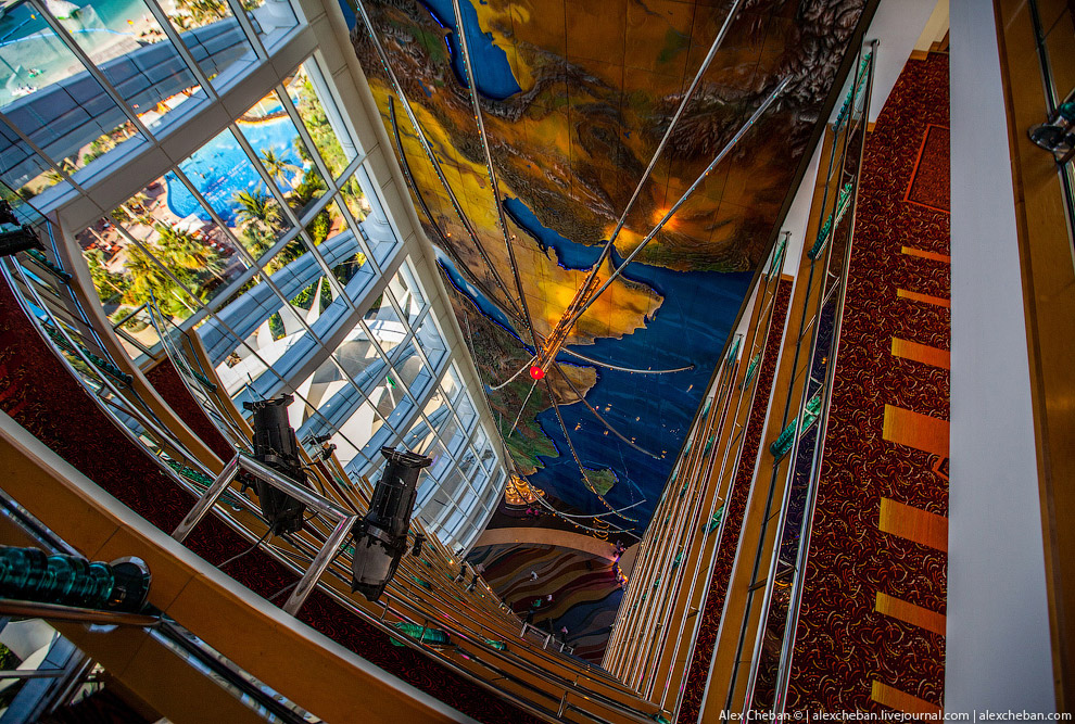 Отель с самым лучшим видом в Дубае