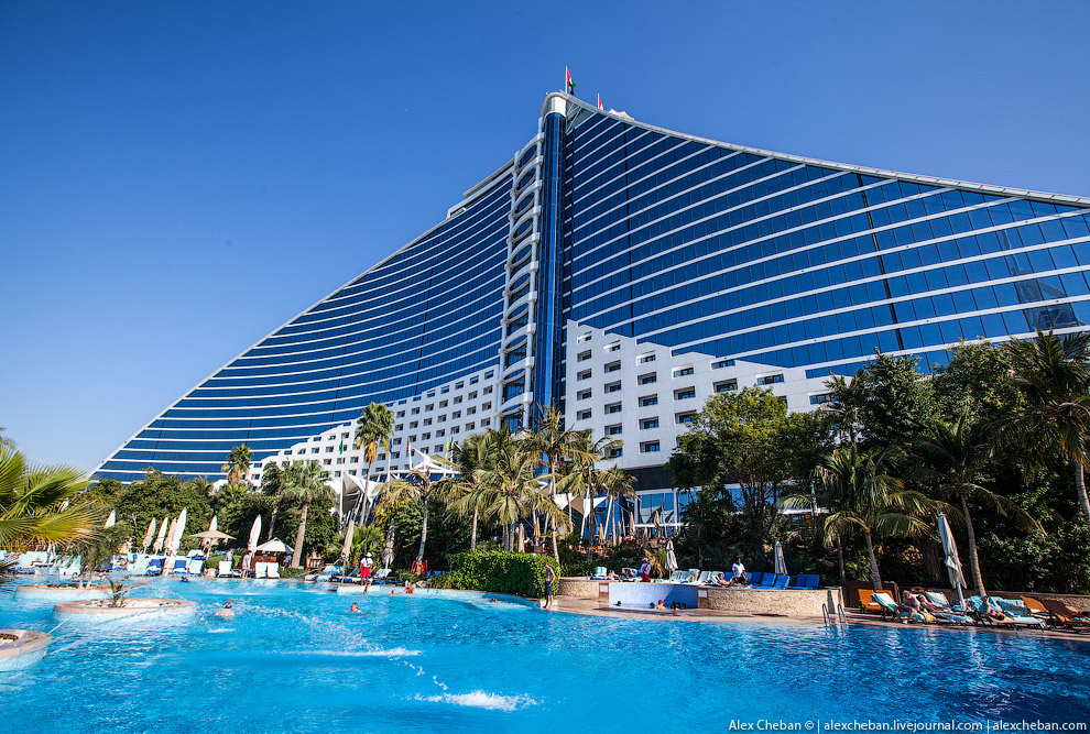 Отель с самым лучшим видом в Дубае