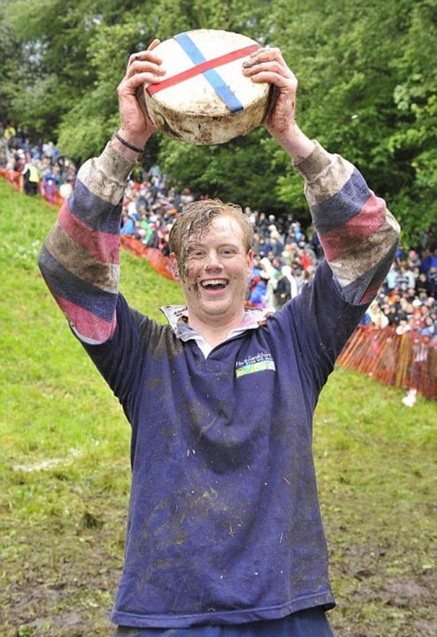 Самые необычные соревнования, которые проводятся в мире