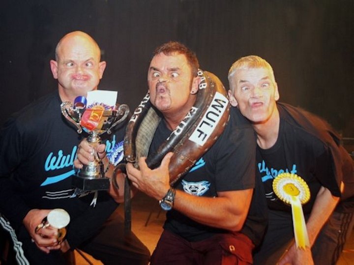 Самые необычные соревнования, которые проводятся в мире