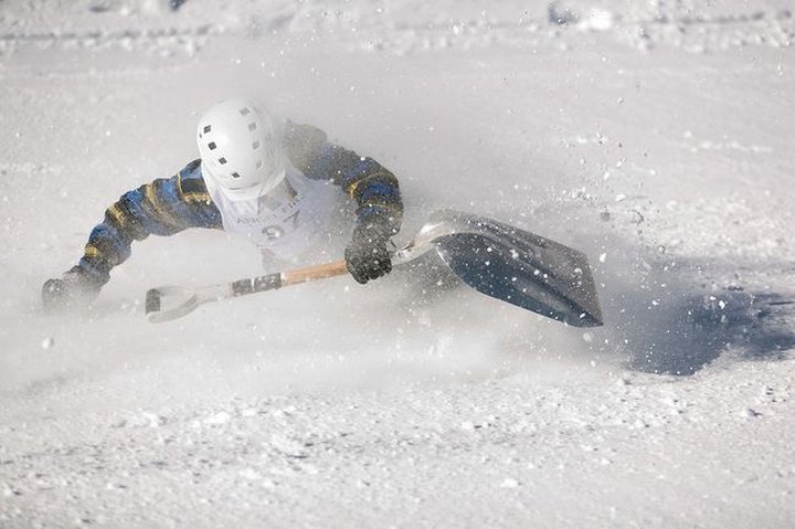 Самые необычные соревнования, которые проводятся в мире