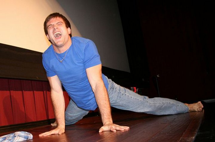 Самые необычные соревнования, которые проводятся в мире