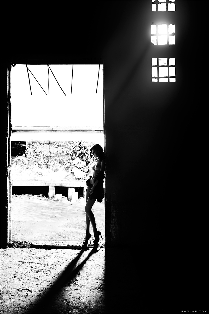 Обнаженные девушки в объективе Ильи Рашапа