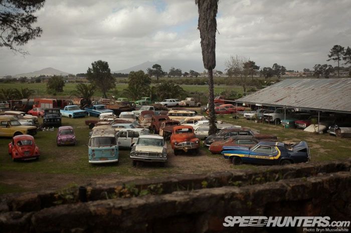 Музей ретро-автомобилей под открытым небом (46 фото)