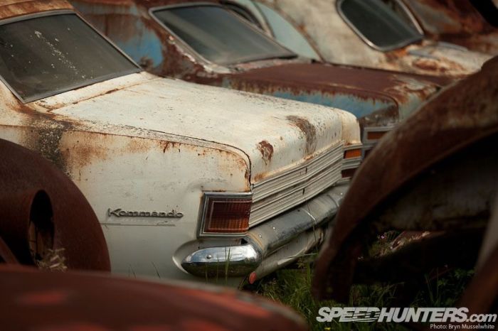 Музей ретро-автомобилей под открытым небом (46 фото)