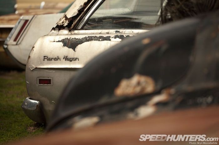 Музей ретро-автомобилей под открытым небом (46 фото)