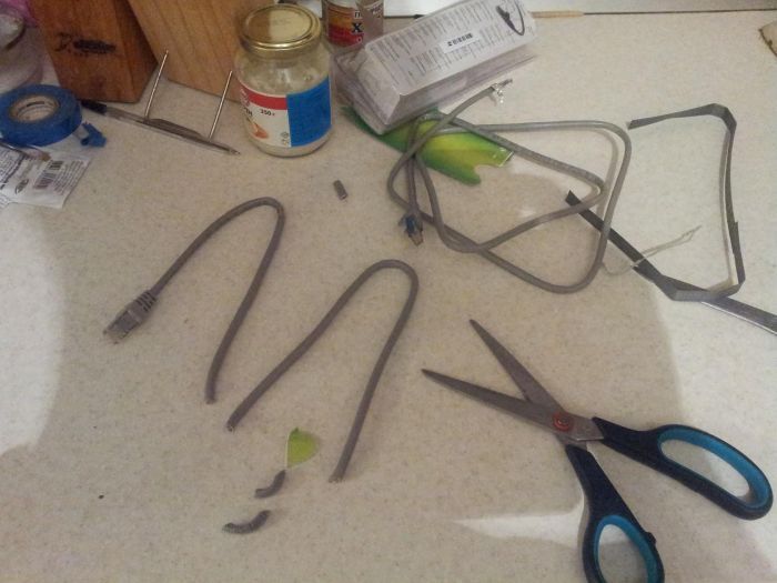 Распаковал кабель