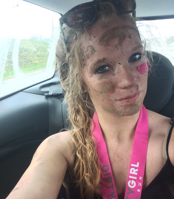 Грязные девчонки