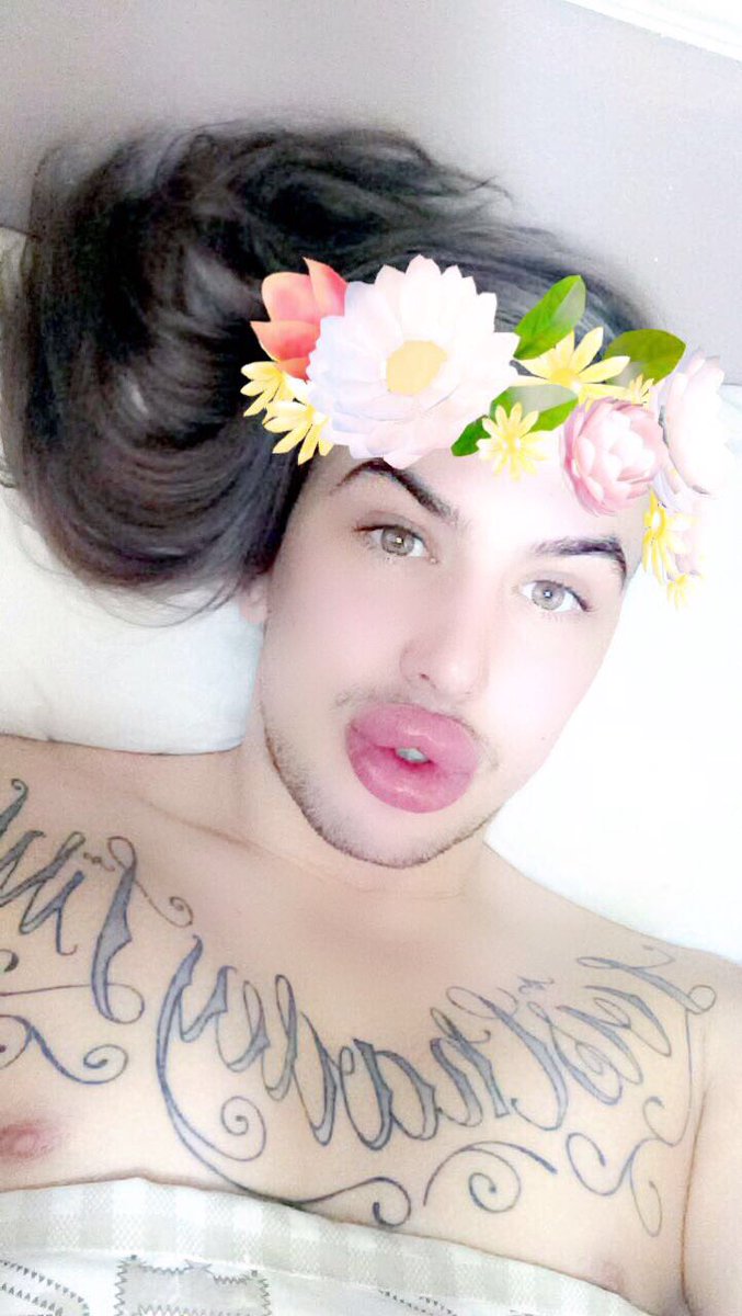 Губастенький поклонник Ким Кардашян