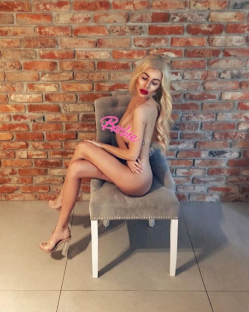 На превращение в Барби полька потратила почти 400 тысяч долларов