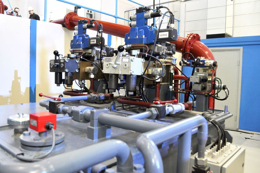 Запуск гидроагрегата на Лесогорской ГЭС