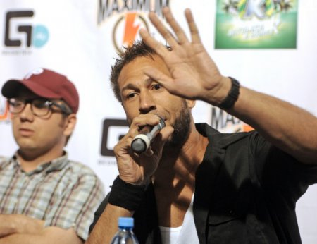 Американцы осудили выходку Bloodhound Gang Американцы осудили выходку Bloodhound Gang